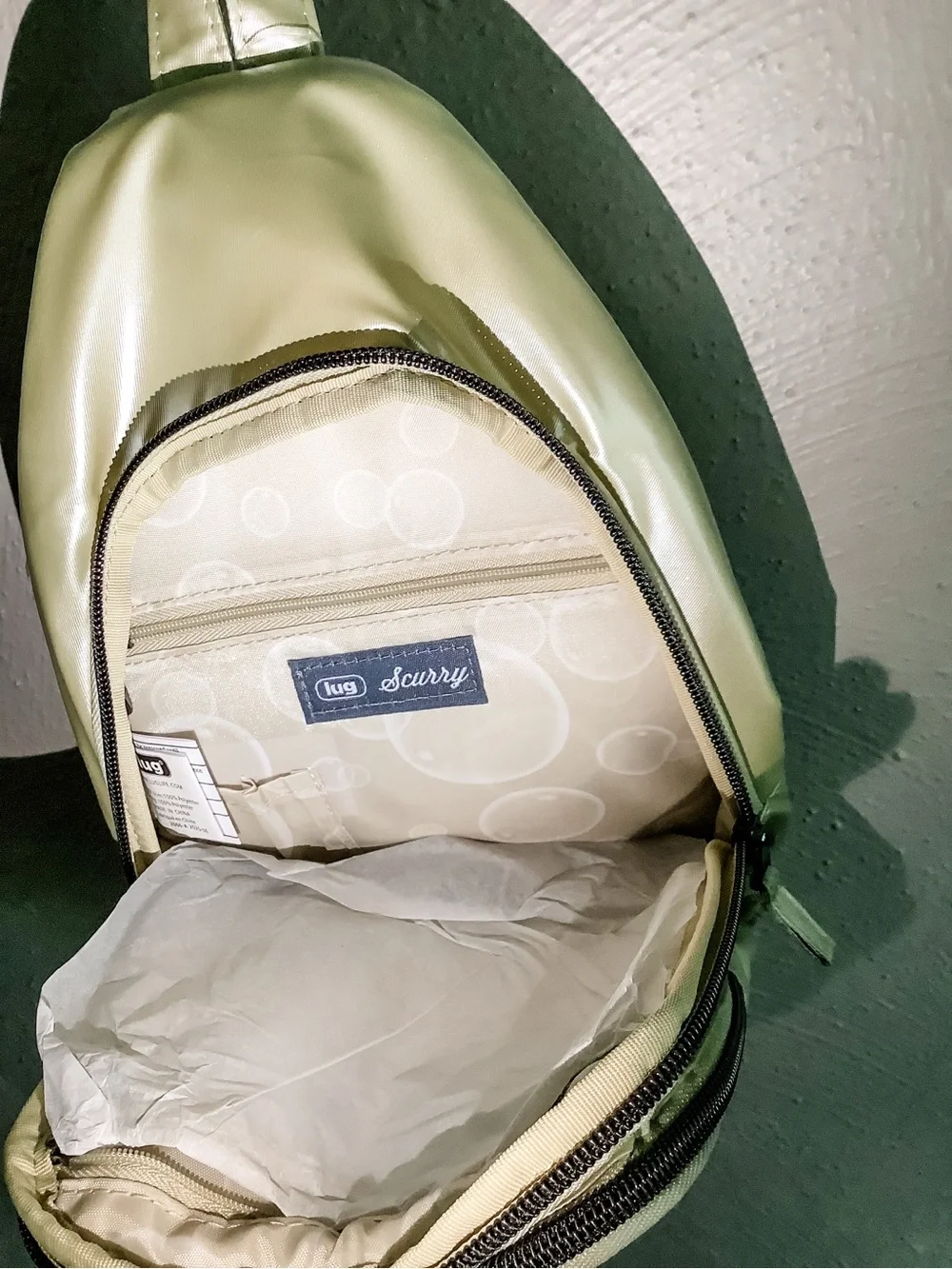 NWT lug Scurry Sling Quilted Metallic Bag - RFiD